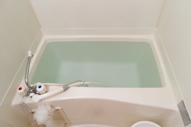 Fiberglass Tub Refinishing